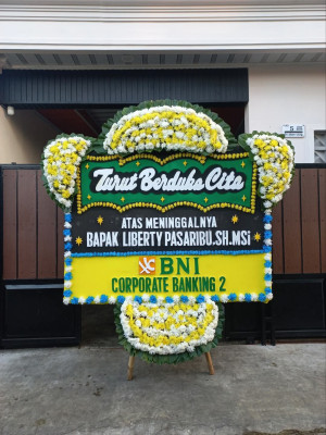 Papan Bunga Duka di Nanggerang